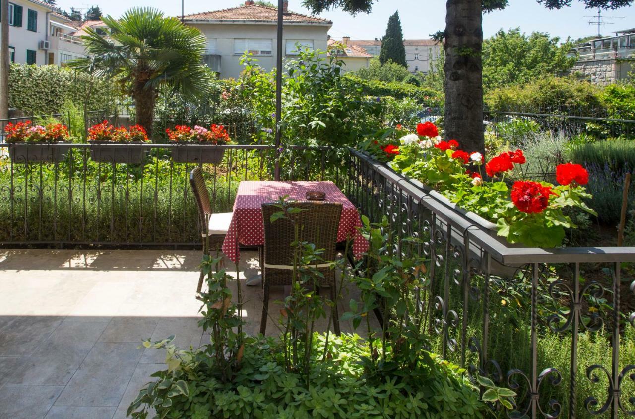 ספליט Apartments Ursic מראה חיצוני תמונה